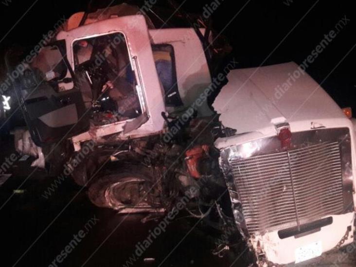 Accidente en la carretera Coatzacoalcos Cárdenas deja a una persona muerta