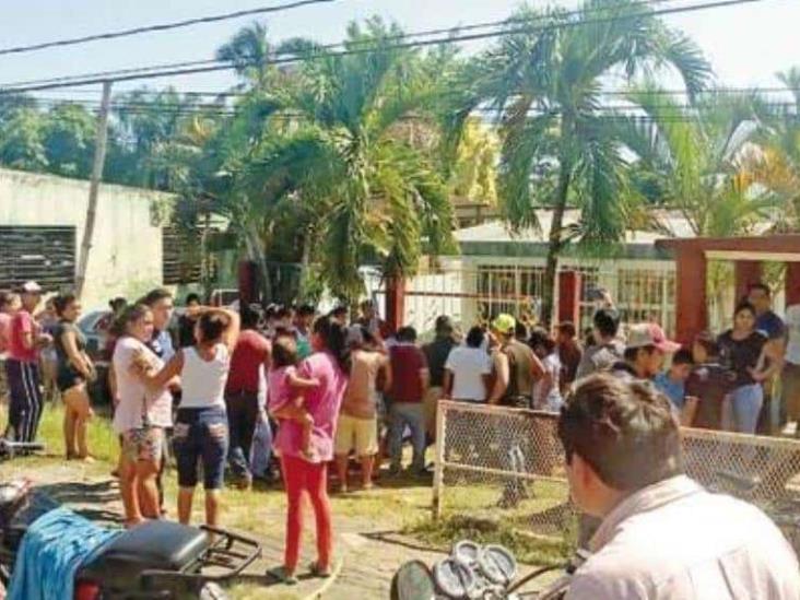 Amarran y golpean a dos Ratas en Cunduacán vecinos casi los linchan