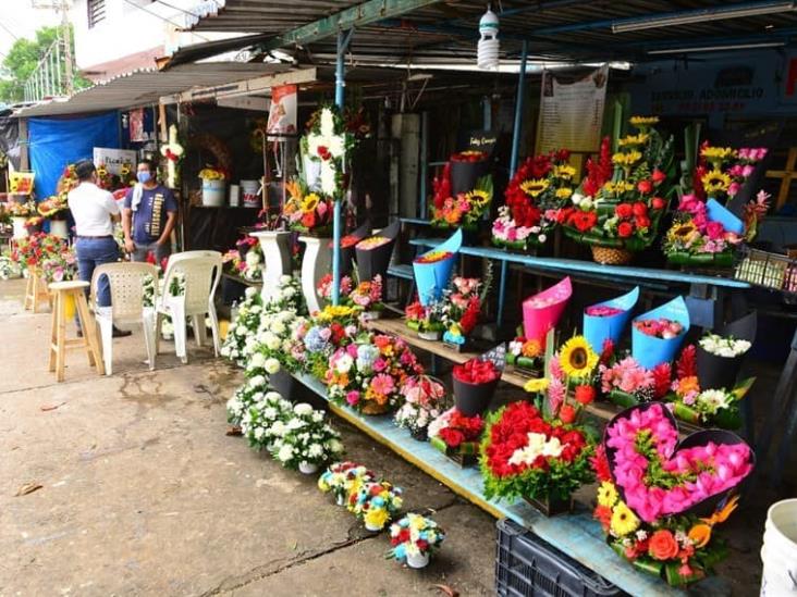 Esperan 20 más en venta de flores