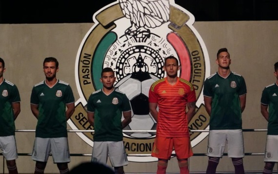 La Selección Mexicana da a conocer la playera para el Mundial de Rusia 2018