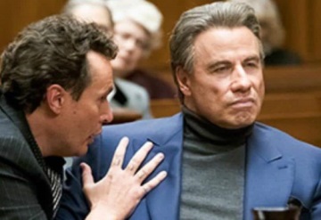 Acusan a John Travolta de abuso sexual