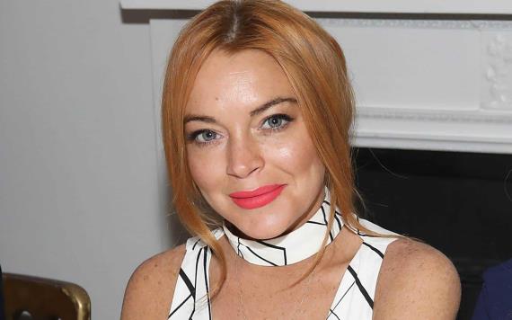 Lindsay Lohan es mordida por una serpiente durante sus vacaciones