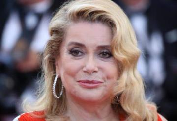 Catherine Deneuve defiende el derecho de los hombres de seducir a las mujeres