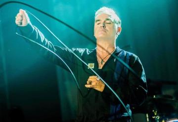 Sorprende Morrissey presentándose en TV mexicana previo al Vive Latino