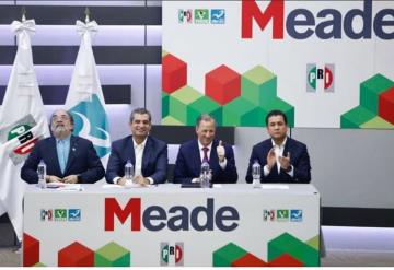 Meade se registra como candidato presidencial ante el INE