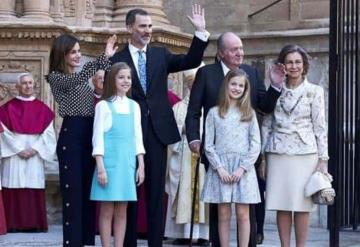 Vídeo viral de Letizia, Sofía y Leonor en la misa de Pascua