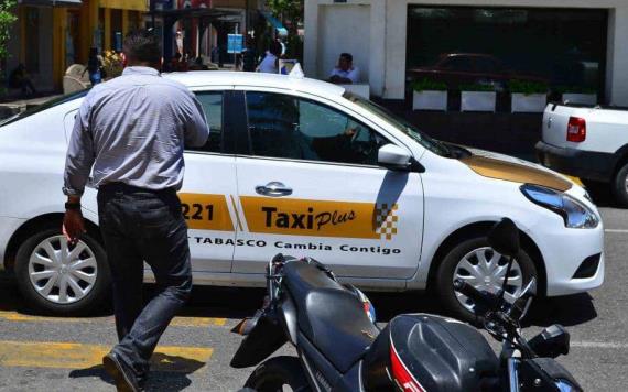 Incumplen tarifas en los ‘Taxis Plus’  trabajan sin la aplicación móvil