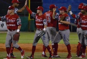 Diablos Rojos de México bajó la cortina en el parque centenario