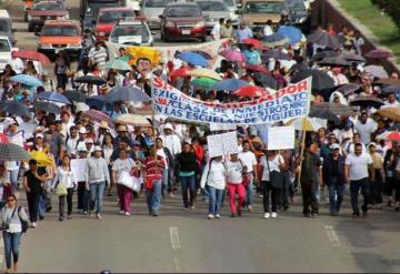 Paro laboral indefinido en 13 mil planteles: SNTE