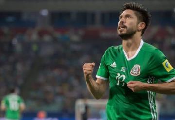 Oribe Peralta anuncia retiro de la selección mexicana