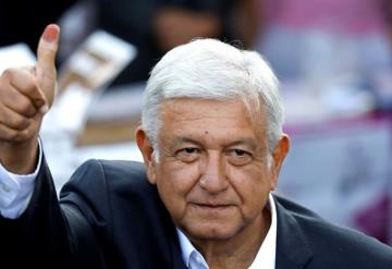 López Obrador, el primero que acude a votar