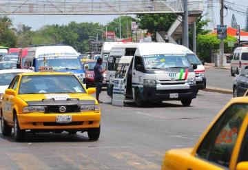 Recibe SCT 42 quejas contra los taxistas