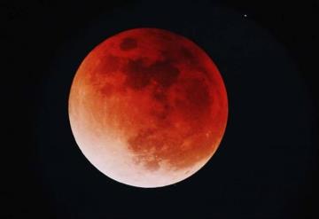 Así te afectará la Luna de Sangre según tu signo del zodiaco