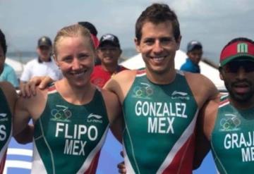 México, absoluto campeón del triatlón de relevos mixto en JCC