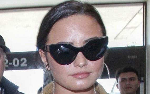 Demi Lovato suspende tratamiento en clínica de rehabilitación