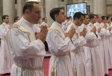 Templos del horror: Sacerdotes asustaban a niños con ir al infierno si no se se dejaban tocar