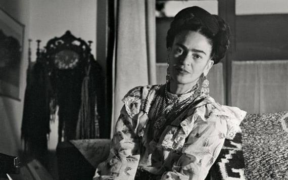 Rompe récord exposición de Frida Kahlo en Londres