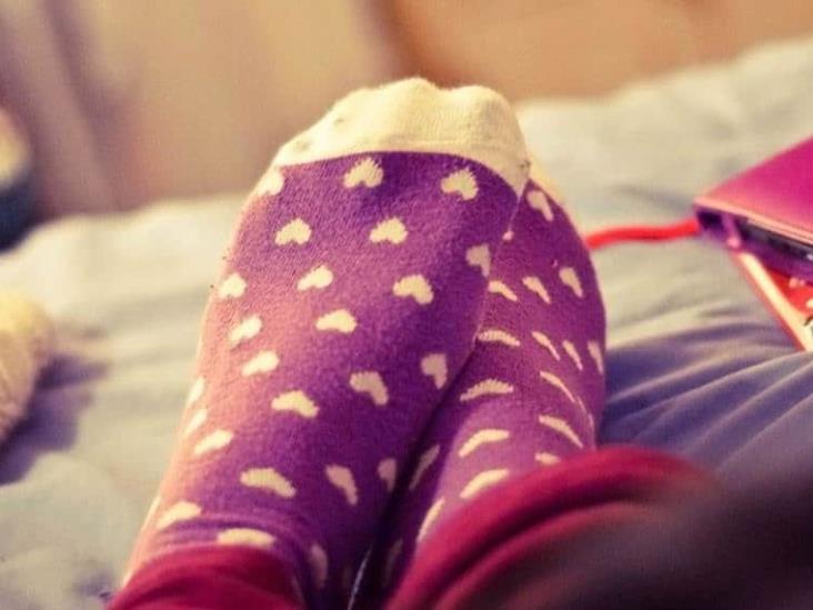 Qué beneficios tiene ponerse calcetines de compresión para dormir