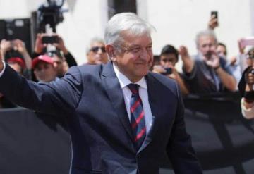 Como presidente me tengo que volver fresa y fifí: AMLO