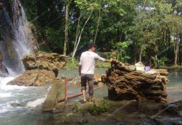 Se desprenden rocas en cascada de Villaluz en Tapijulapa