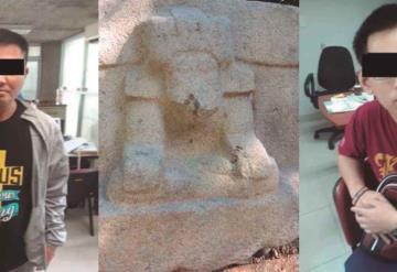 Extranjeros vandalizan piezas arqueológicas en el Parque Museo La Venta