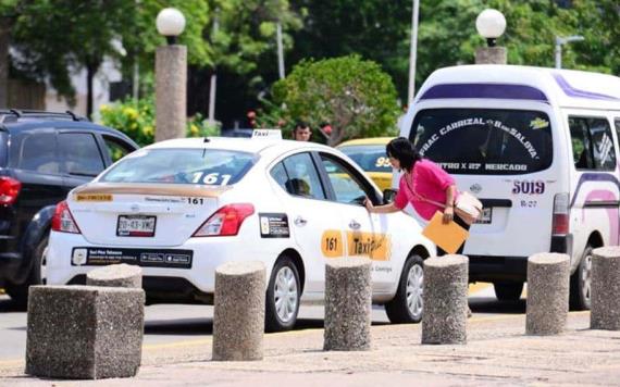 Taxis plus aplican su propia tarifa, realizan cobros excesivos y no reglamentados