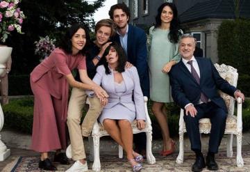 Netflix confirma segunda y tercera temporada de La Casa de las Flores