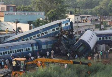 Mueren 60 al ser arrollados por un tren que viajaba a alta velocidad