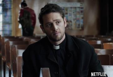 Christopher Von Uckermann, el cura guapo de Diablero