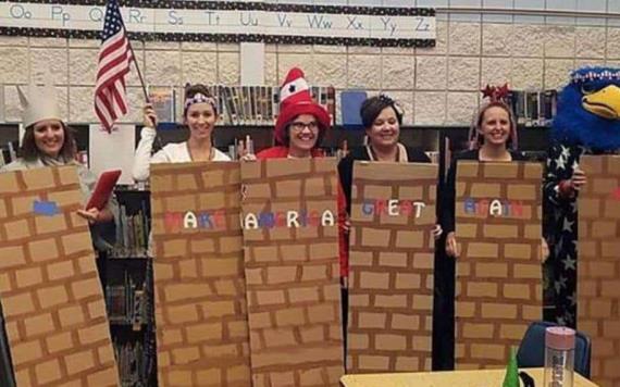 Maestras de escuela se disfrazaron de muro fronterizo en Halloween