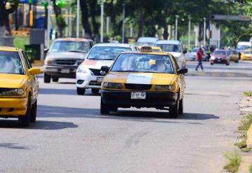 Abusan taxistas de usuarios foráneos