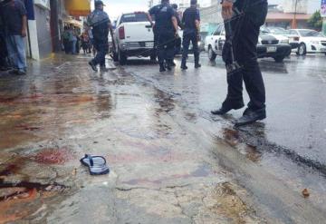 Asaltan y balean a cuentahabiente sobre la avenida Niños Héroes de la colonia Atasta