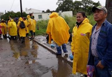 Familias afectadas por Frente Frío 10 en Nacajuca son trasladadas a refugios temporales