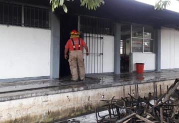 Se incendia aula del Plantel 30 en Gaviotas Norte