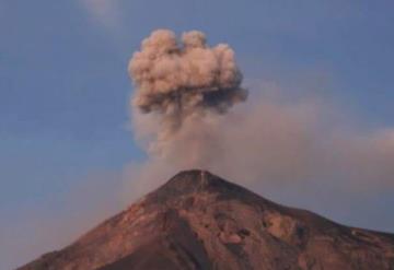 El volcán de Fuego de Guatemala registra dos explosiones fuertes