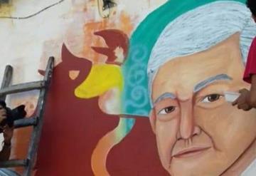 Inmortalizan a AMLO en Tepetitán, Macuspana