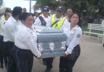 Sepultan el cuerpo de la agente de tránsito que el día de ayer se suicidó en Paraíso