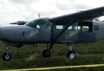 Abandona avioneta en rancho de Tenosique con sospechoso cargamento en su interior