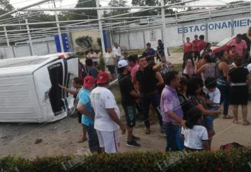 24 personas lesionadas tras accidente sobre la carretera Villahermosa - Cárdenas