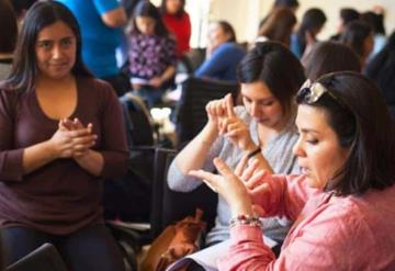 ¿Quieres aprender lengua de señas mexicana? Abren la primera academia