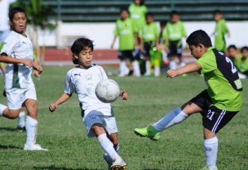 Diego Lainez, de ´Panteras Anahuac´ Tabasco a Real Betis de Europa