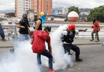 Al menos 13 muertos tras protestas en Venezuela, reporta ONG