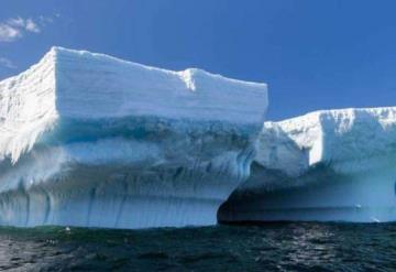 El glaciar más peligroso del mundo se está desintegrando rápidamente, advierte la NASA