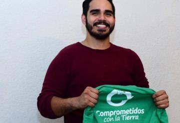 Yared Quevedo es el galardonado en la categoría Labor Digital de los premios Jorge Calles Broca