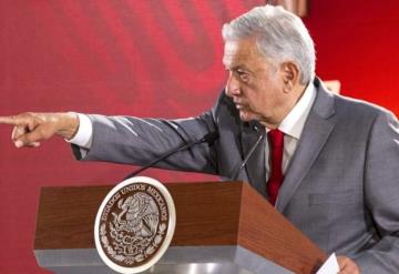 Exfuncionarios públicos debilitaron CFE: AMLO; nombra a Salinas, Reyes Heroles y Montoya