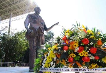 Rinden homenaje al poeta de América, Carlos Pellicer Cámara en Villahermosa