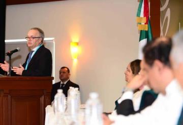 Entrega la Universidad Olmeca ´Honoris Causa´ al Doctor Luis López-Ibor