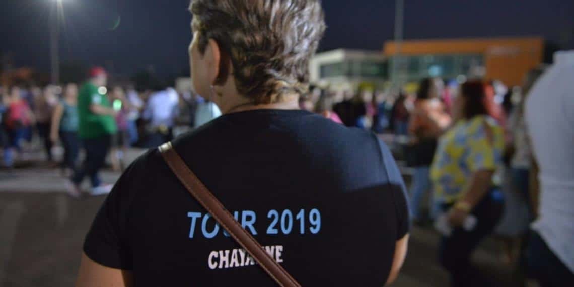 Tabasqueños llegan al Centenario; esperan el Desde el Alma Tour de Chayanne