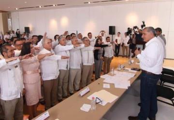 Toma Adán Augusto López protesta al Clúster Energético de Tabasco A.C