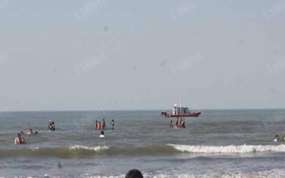 Se traga el mar a joven de 18 años en Centla; estaba disfrutando de un domingo en la playa